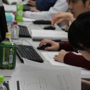 日本 プログラミングスクール受講風景